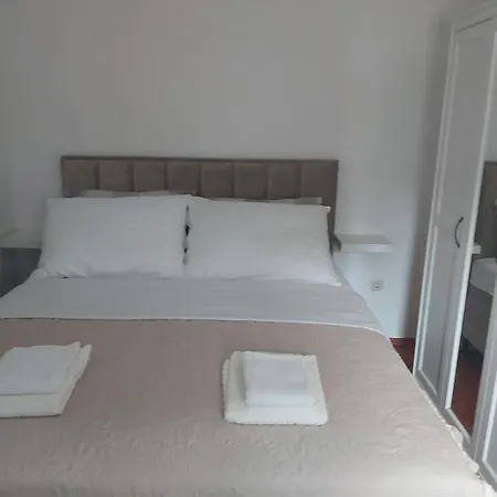 Apartament Misic *